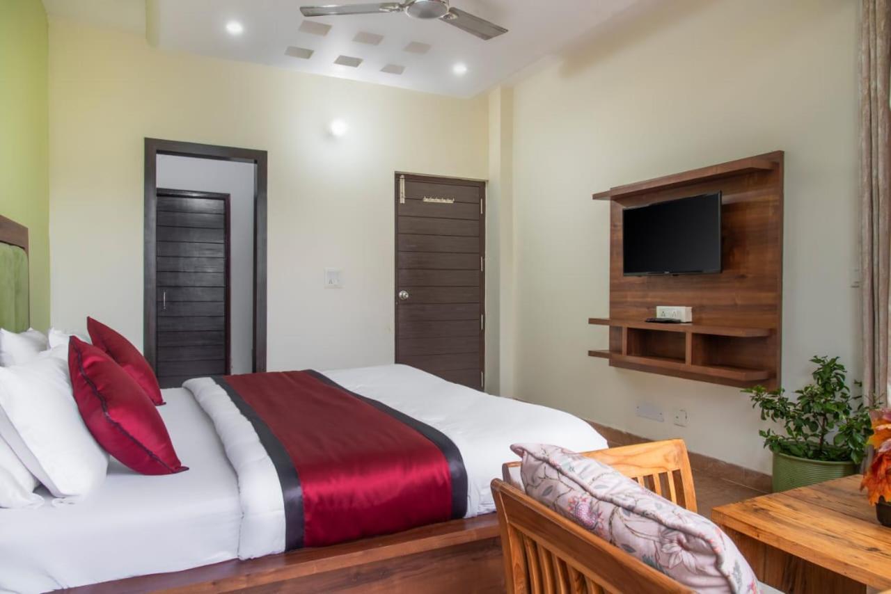 Host Jatin Kasauli Pine Villa 7Oi827O7O3 Buitenkant foto